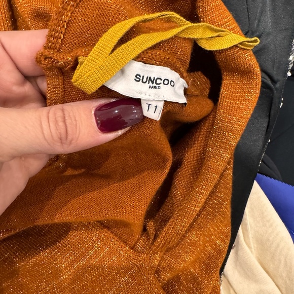 Brand new PULL POLDI SUNCOO sweater - Picture 4 of 5